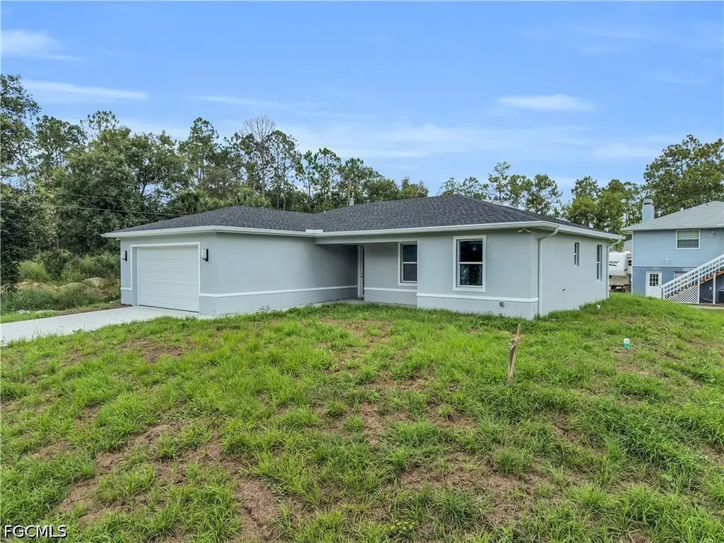 3502 E 10th Street Lehigh Acres FL 33972