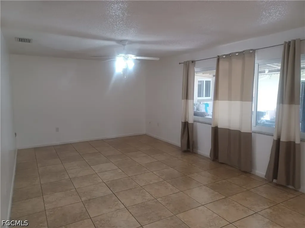 4808 Lucaya Drive Cape Coral FL 33904