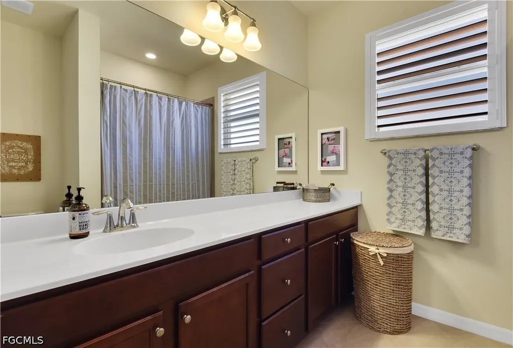 10281 Via Colomba Circle Fort Myers FL 33966
