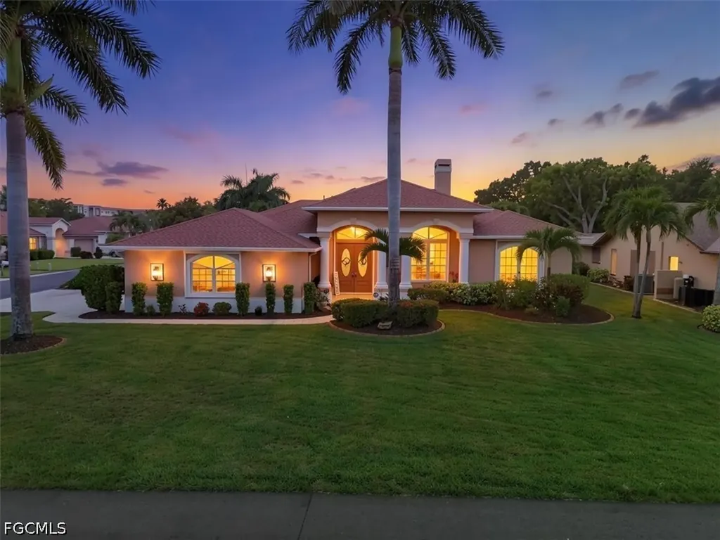 Fort Myers FL, 14760 Royal Oak Court