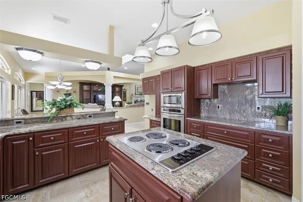 14760 Royal Oak Court Fort Myers FL 33919