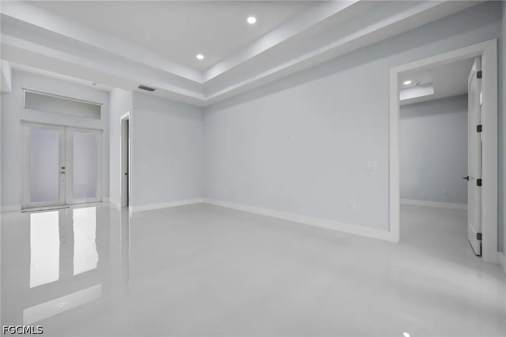 3433 66th Avenue NE Naples FL 34120