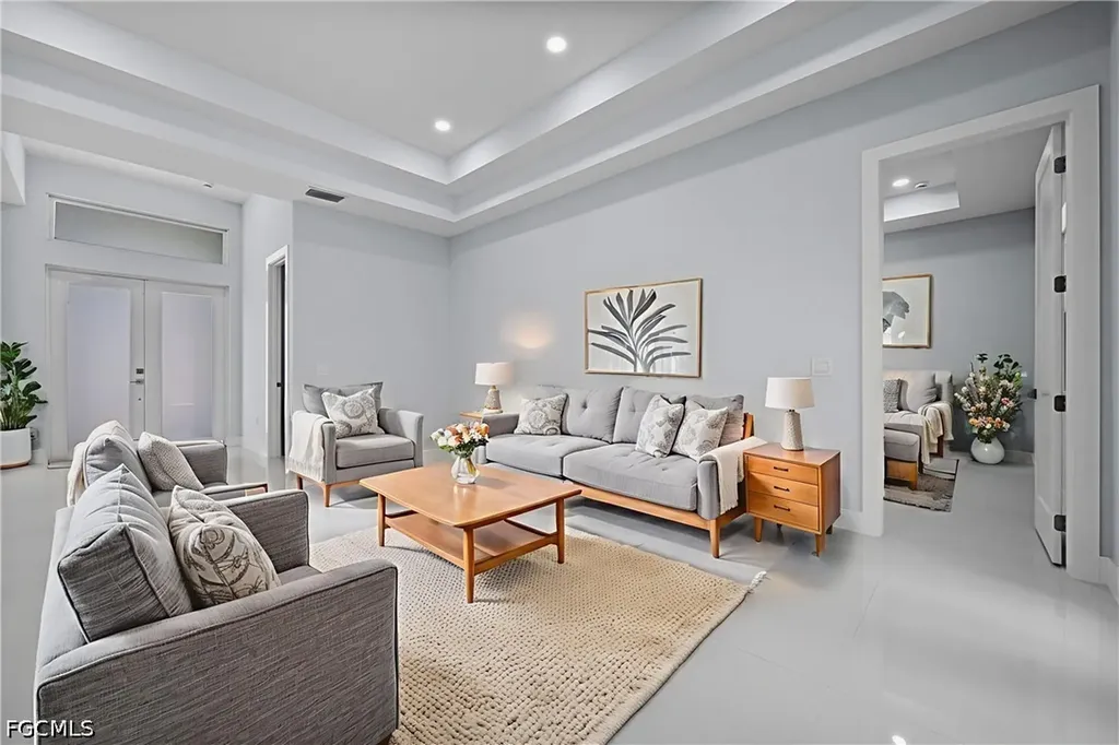 3433 66th Avenue NE Naples FL 34120