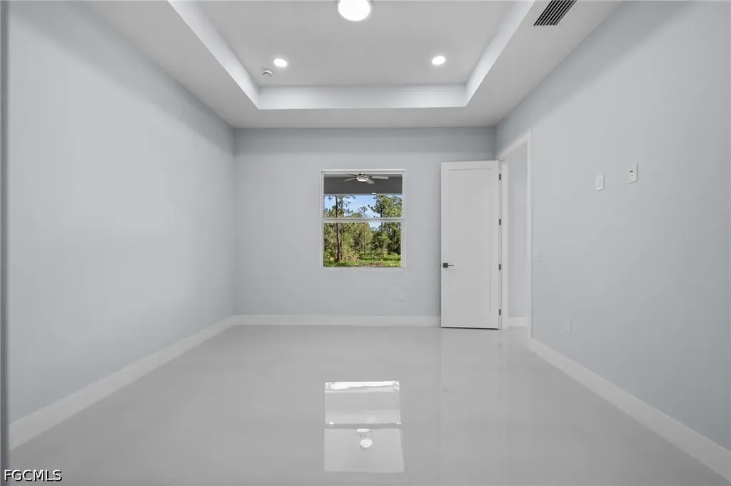 3433 66th Avenue NE Naples FL 34120