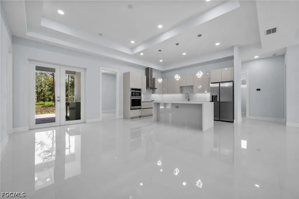 3433 66th Avenue NE Naples FL 34120