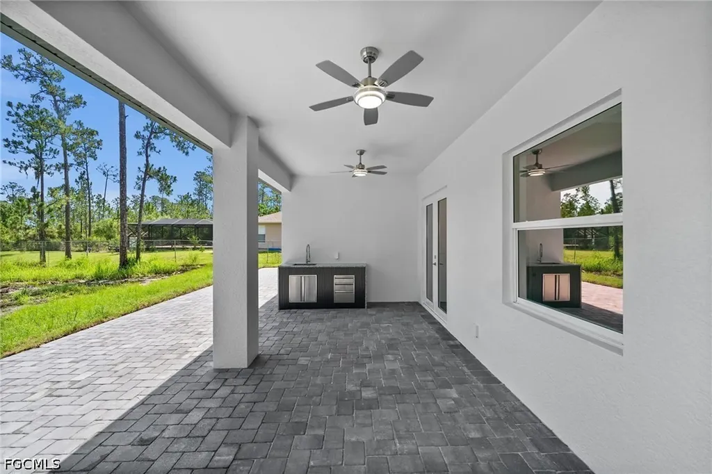 3433 66th Avenue NE Naples FL 34120