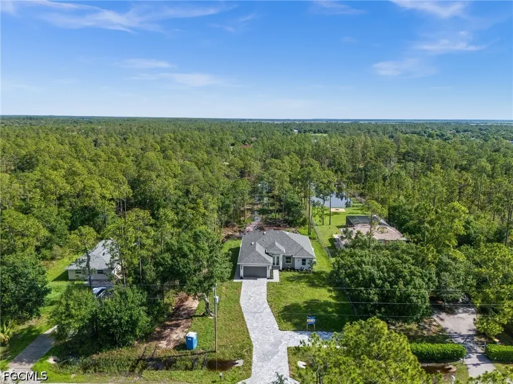 3433 66th Avenue NE Naples FL 34120