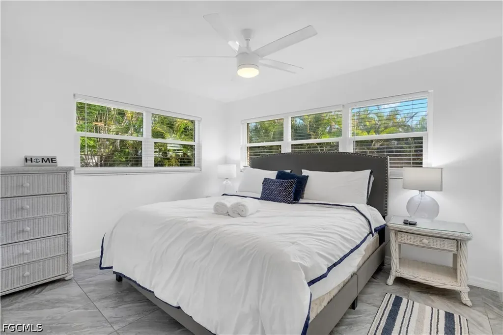 5602 Driftwood Parkway Cape Coral FL 33904