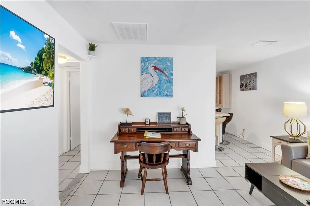 4913 Vincennes Street Cape Coral FL 33904