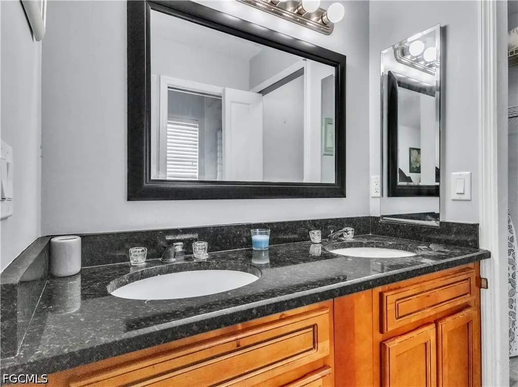 2006 NE 15th Terrace Cape Coral FL 33909