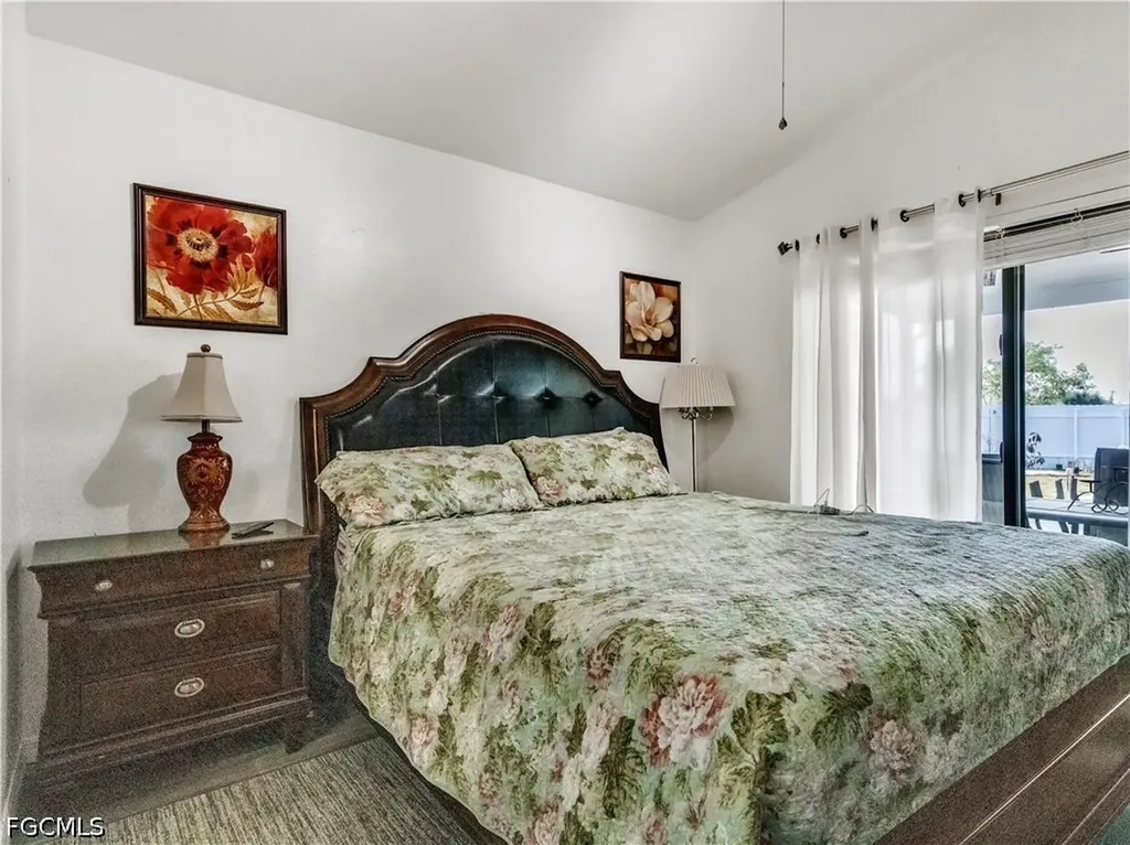 2006 NE 15th Terrace Cape Coral FL 33909