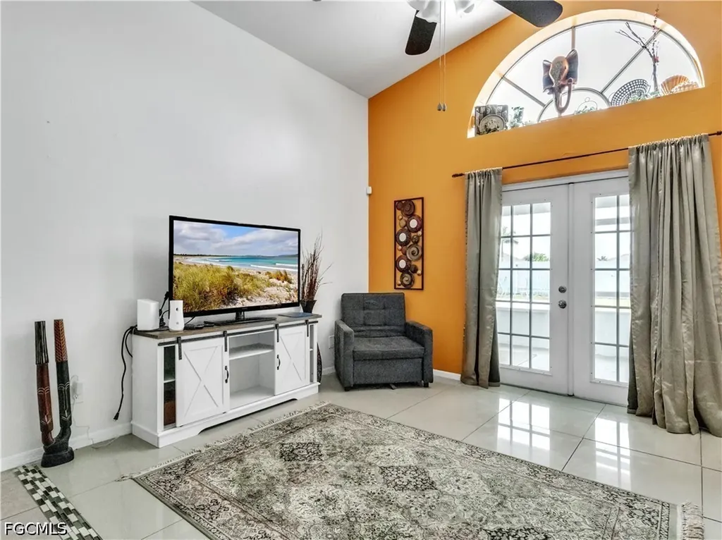 2006 NE 15th Terrace Cape Coral FL 33909