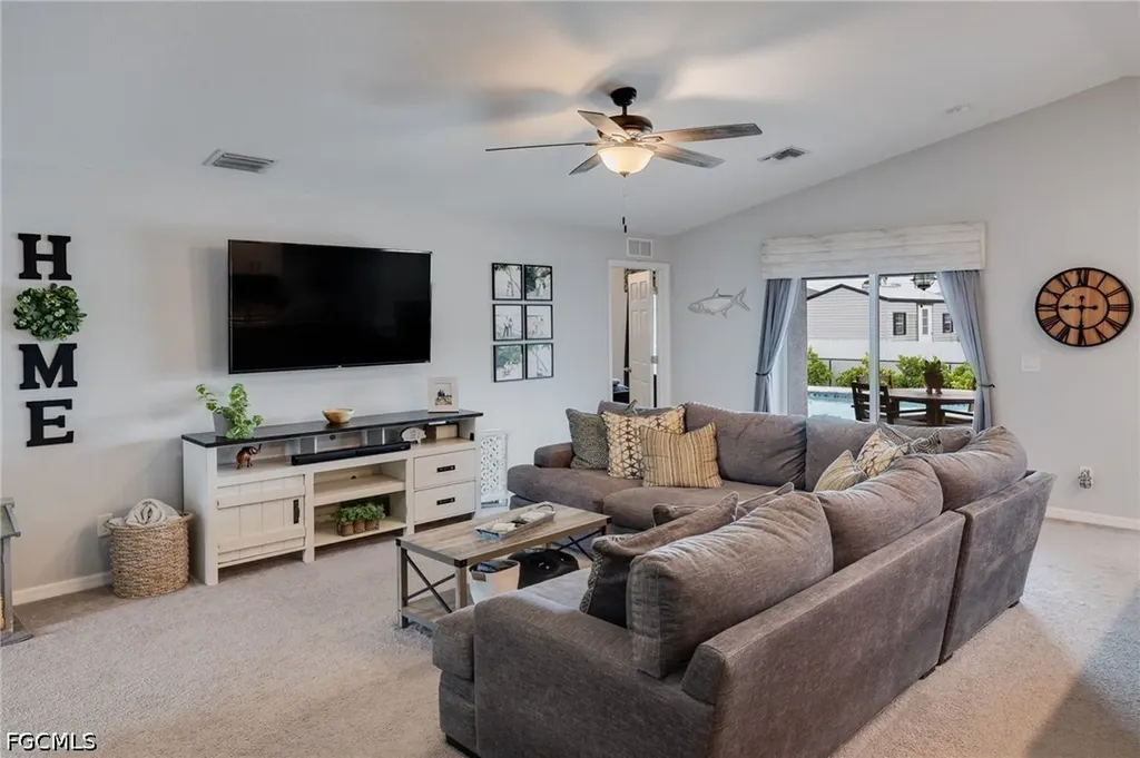 2426 NW 20th Avenue Cape Coral FL 33993