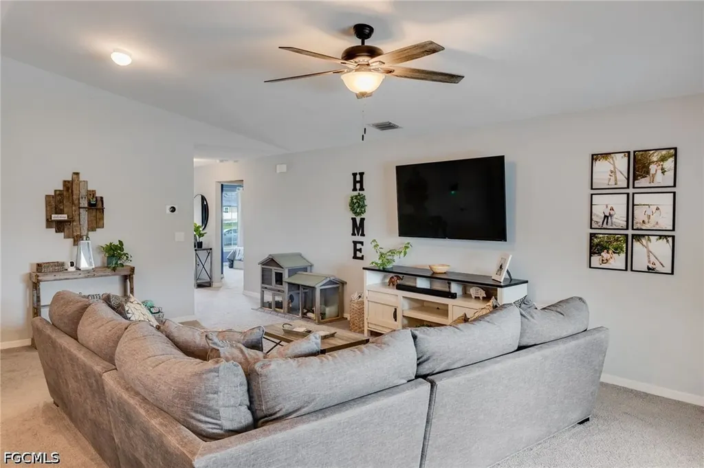 2426 NW 20th Avenue Cape Coral FL 33993