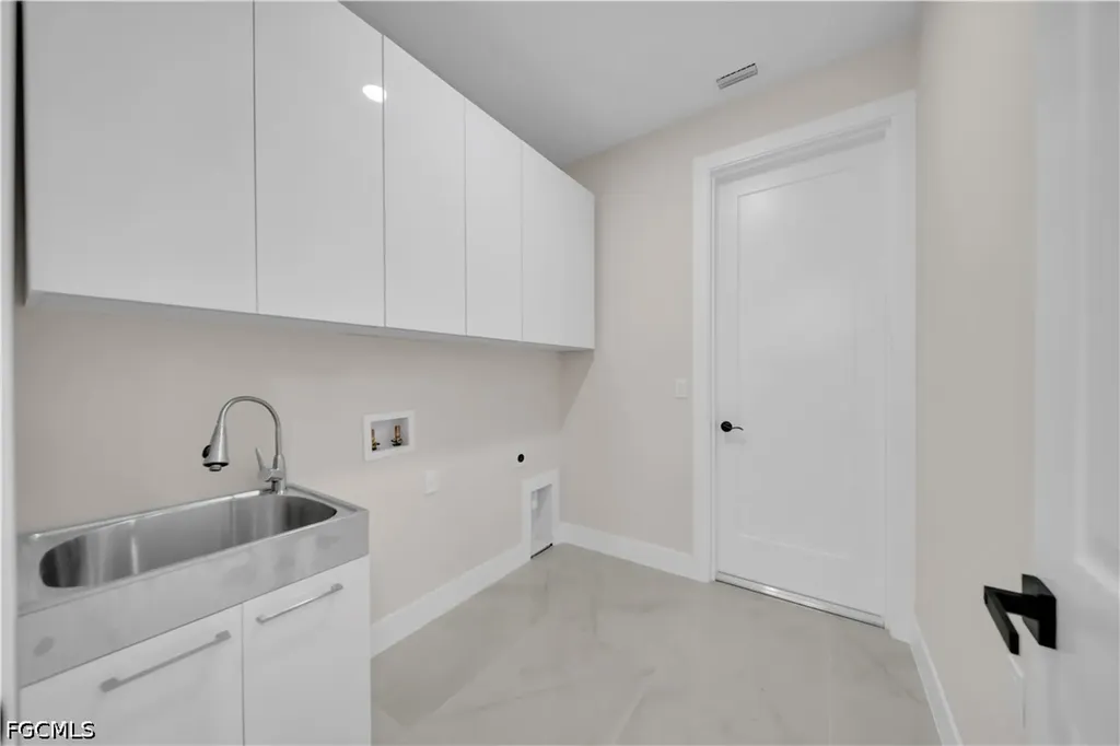 734 Theodore Vail Street E Lehigh Acres FL 33974