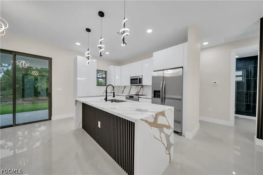 734 Theodore Vail Street E Lehigh Acres FL 33974