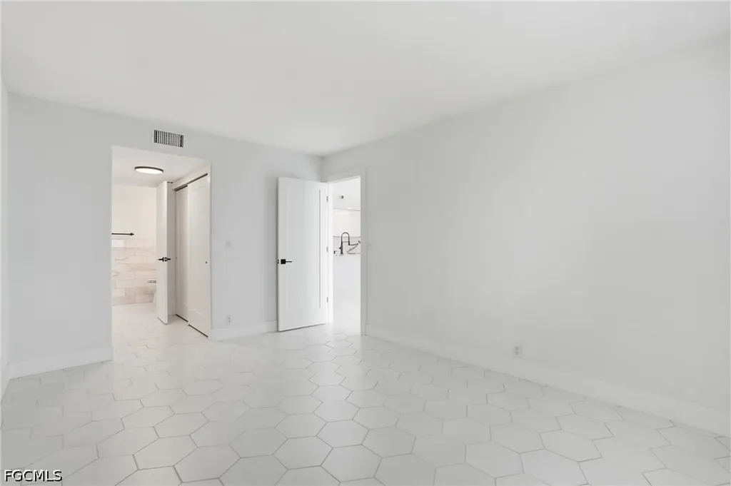 2885 Palm Beach Boulevard Fort Myers FL 33916