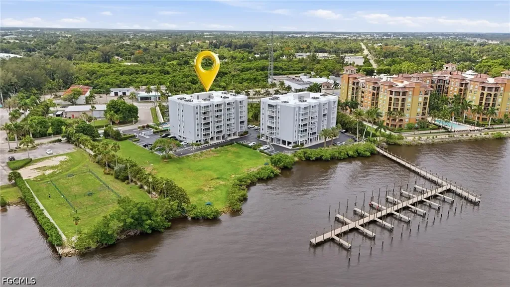 2885 Palm Beach Boulevard Fort Myers FL 33916