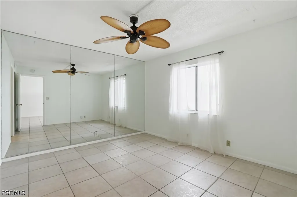 2885 Palm Beach Boulevard Fort Myers FL 33916