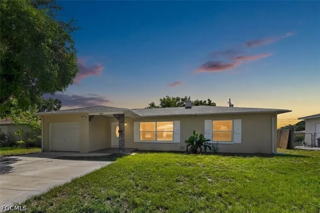 5235 Robin Lane N St. Petersburg FL 33714