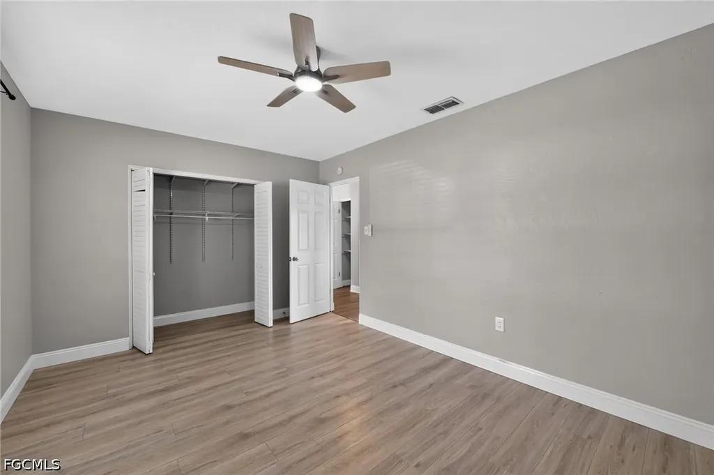 5235 Robin Lane N St. Petersburg FL 33714