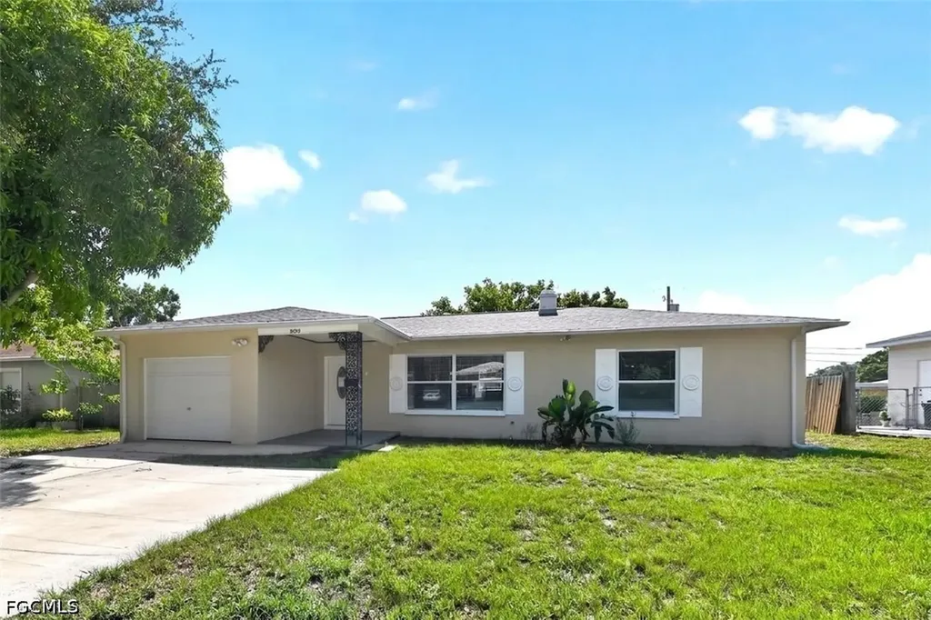 5235 Robin Lane N St. Petersburg FL 33714