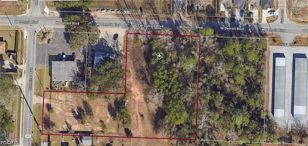 800 W Detroit Court Pensacola FL 32534