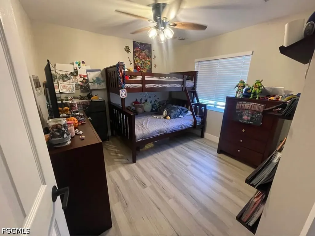 1229 SW 29th Terrace Cape Coral FL 33914