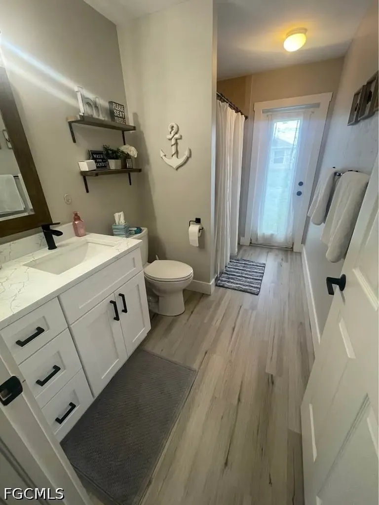 1229 SW 29th Terrace Cape Coral FL 33914