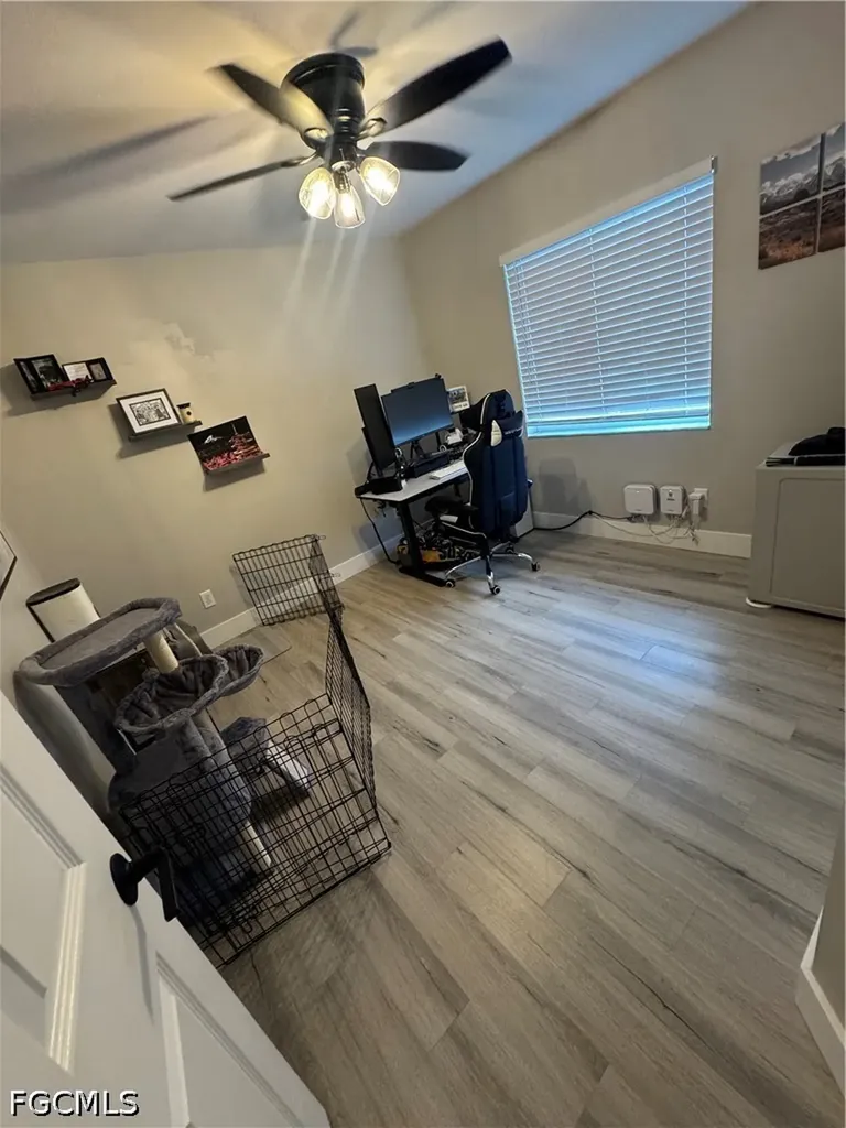 1229 SW 29th Terrace Cape Coral FL 33914