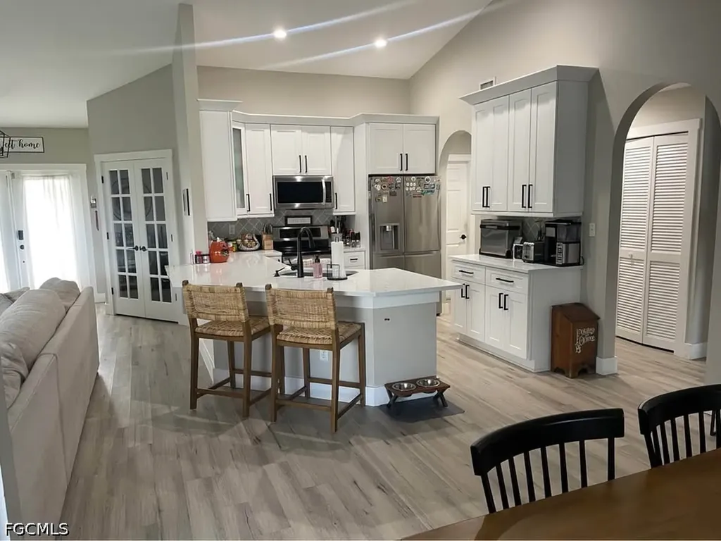 1229 SW 29th Terrace Cape Coral FL 33914