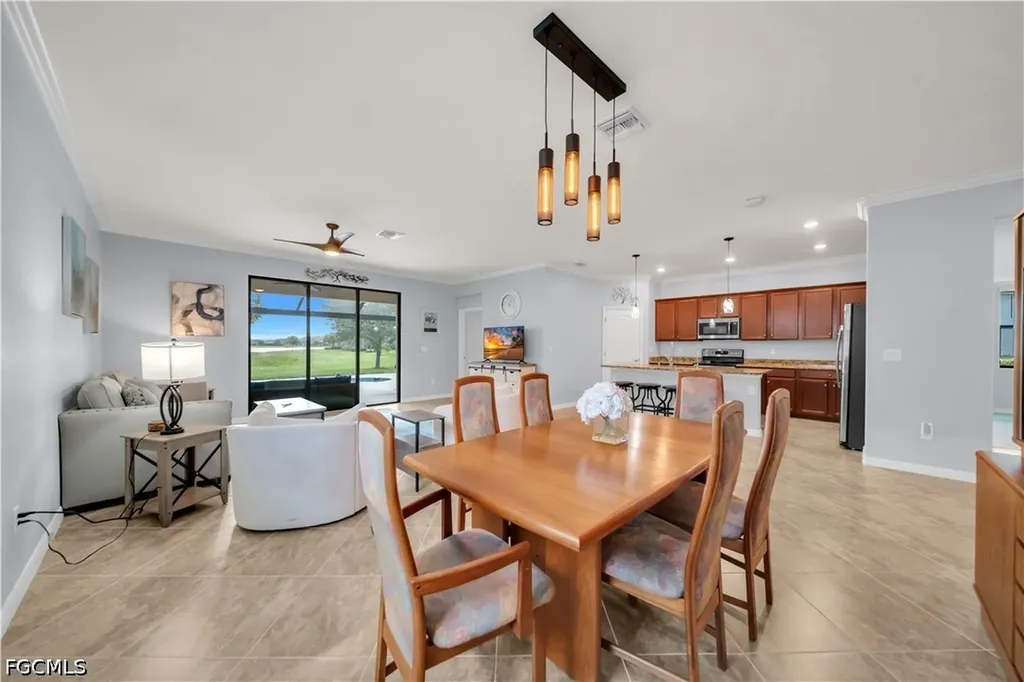 19408 Elston Way Estero FL 33928
