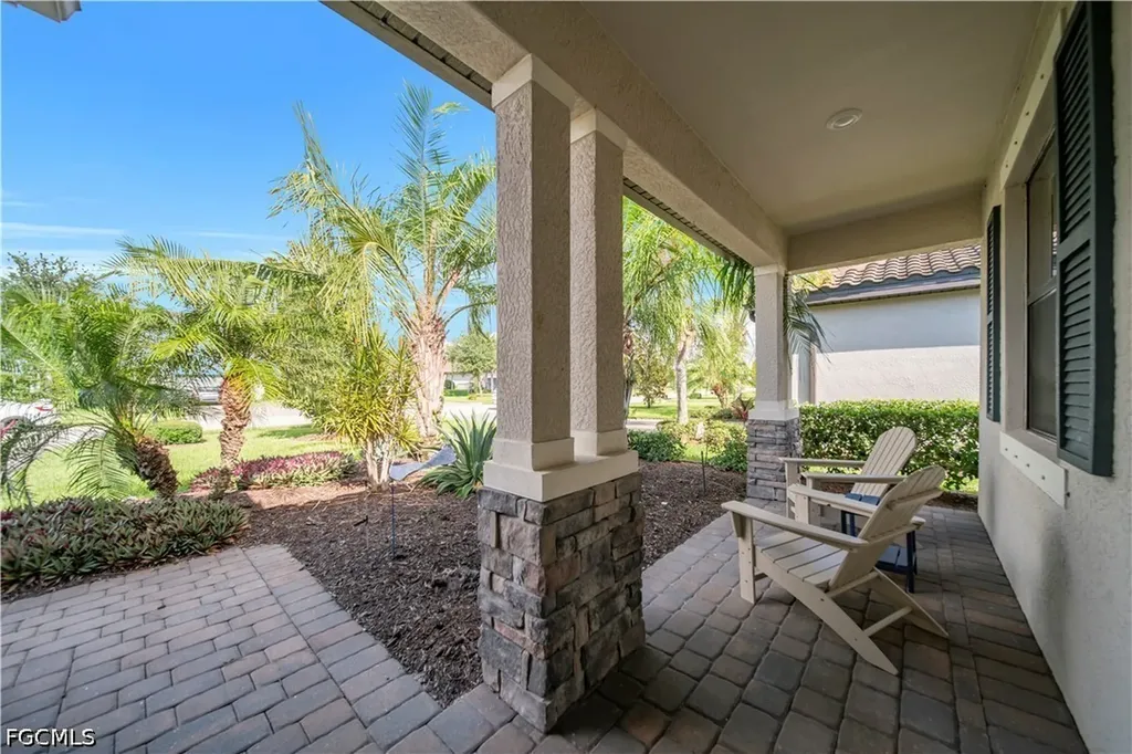 19408 Elston Way Estero FL 33928