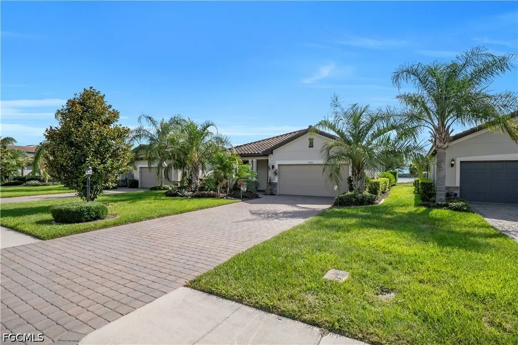 19408 Elston Way Estero FL 33928