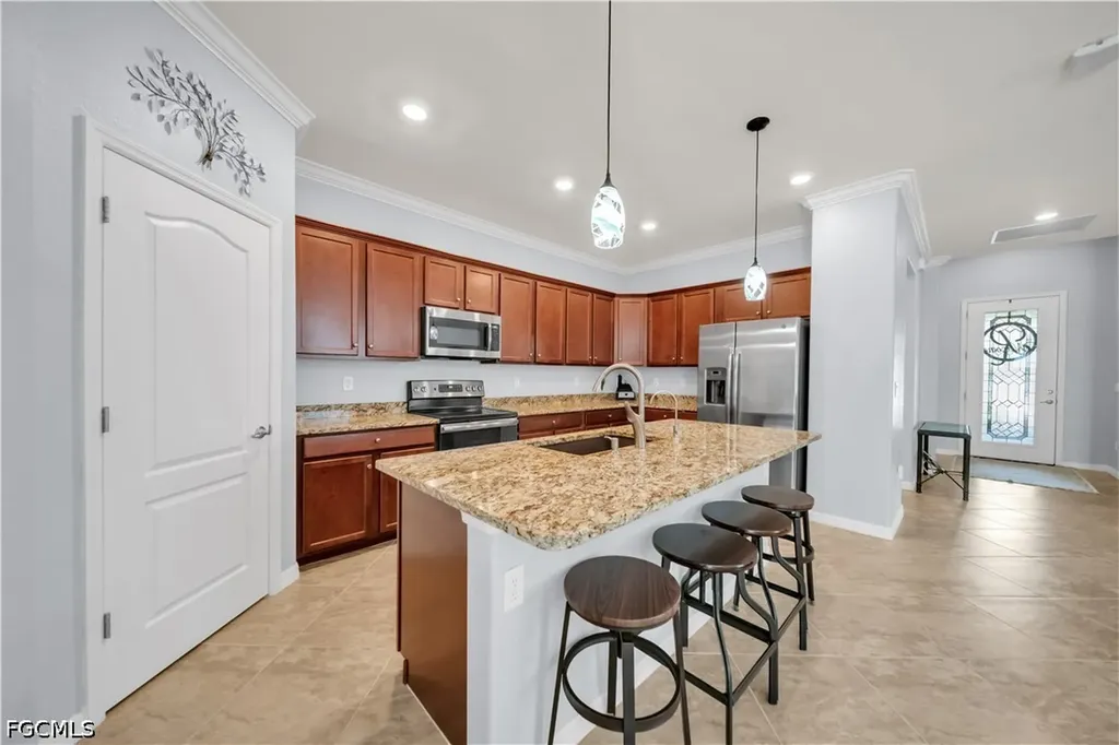 19408 Elston Way Estero FL 33928