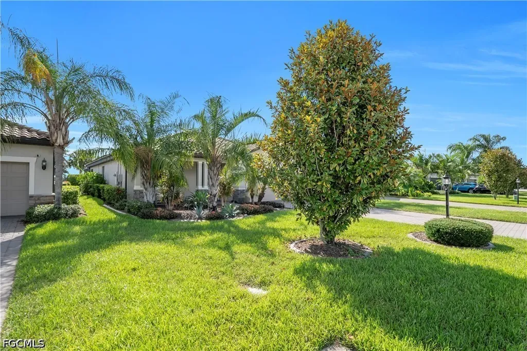 19408 Elston Way Estero FL 33928