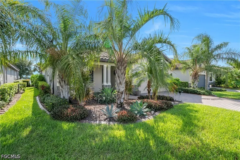 19408 Elston Way Estero FL 33928
