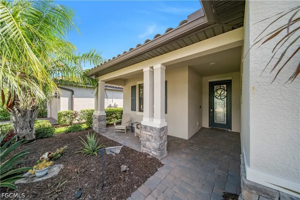 19408 Elston Way Estero FL 33928