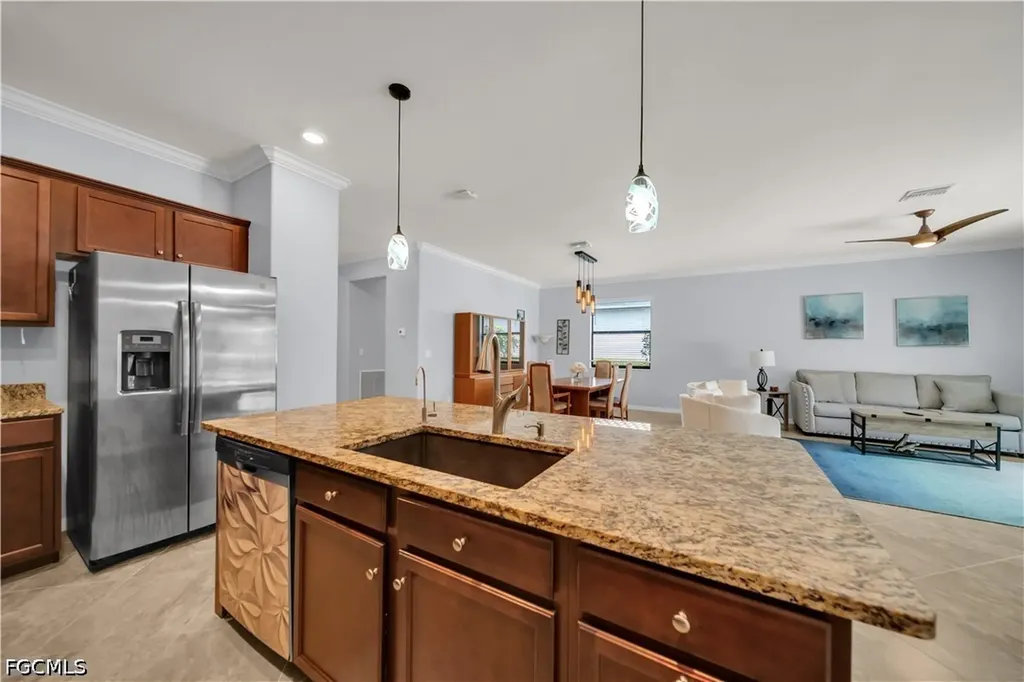 19408 Elston Way Estero FL 33928