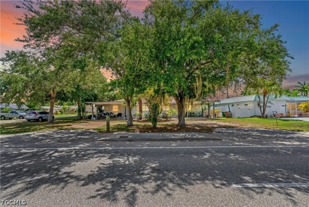 5226 Coronado Parkway Cape Coral FL 33904