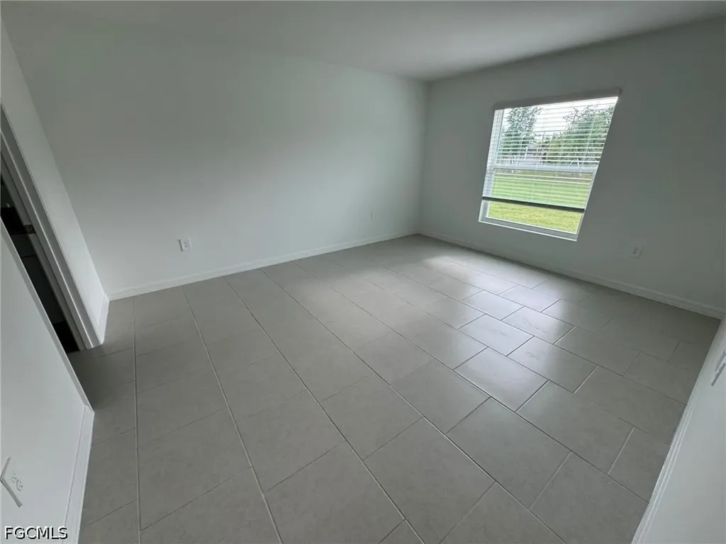 17313 Cantu Court North Fort Myers FL 33917