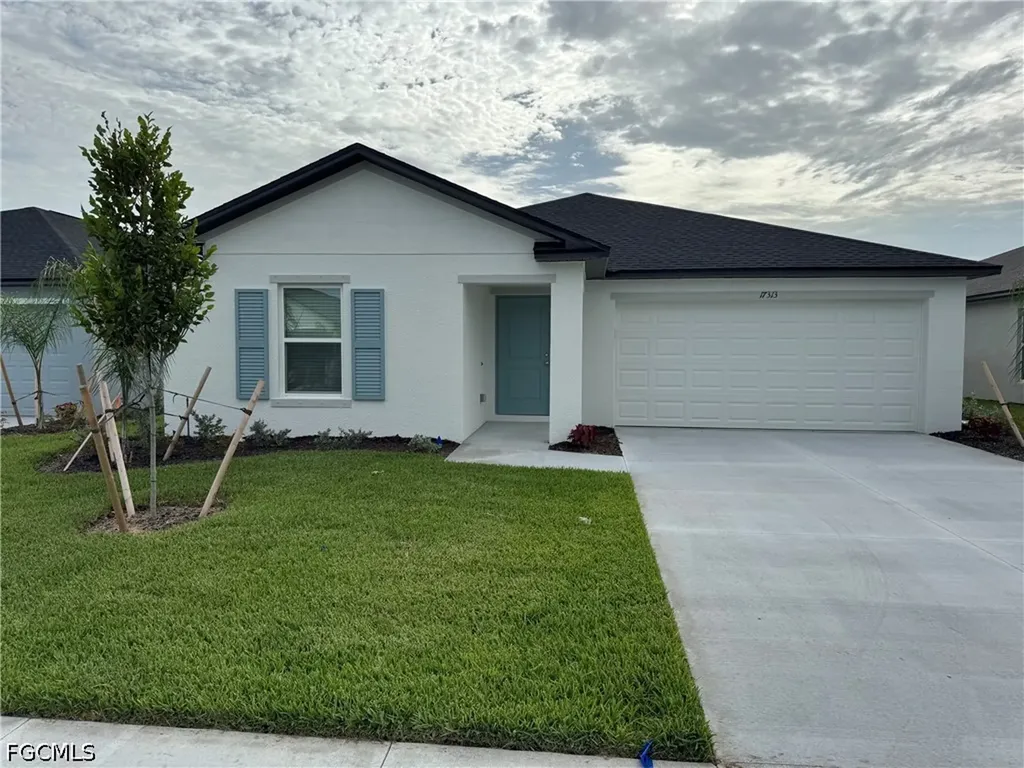 17313 Cantu Court North Fort Myers FL 33917
