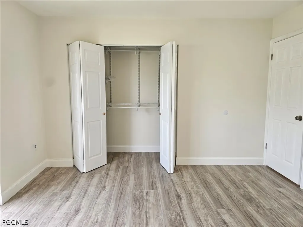 864 Courtington Lane Fort Myers FL 33919