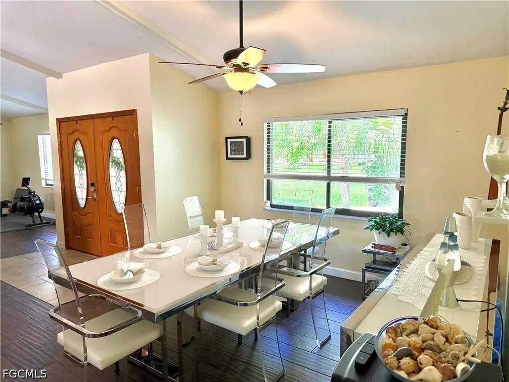 919 SE 20th Court Cape Coral FL 33990