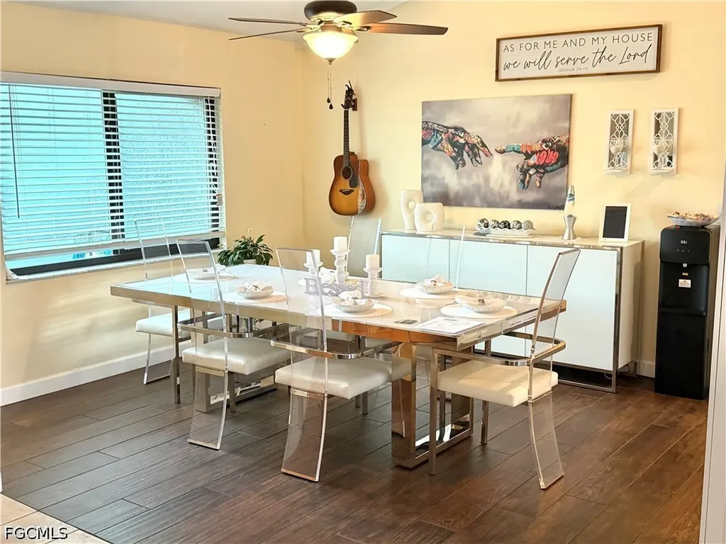 919 SE 20th Court Cape Coral FL 33990