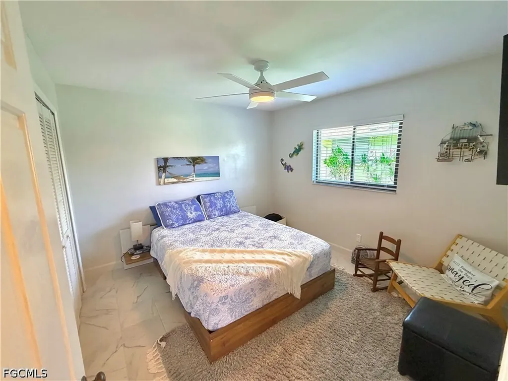 919 SE 20th Court Cape Coral FL 33990
