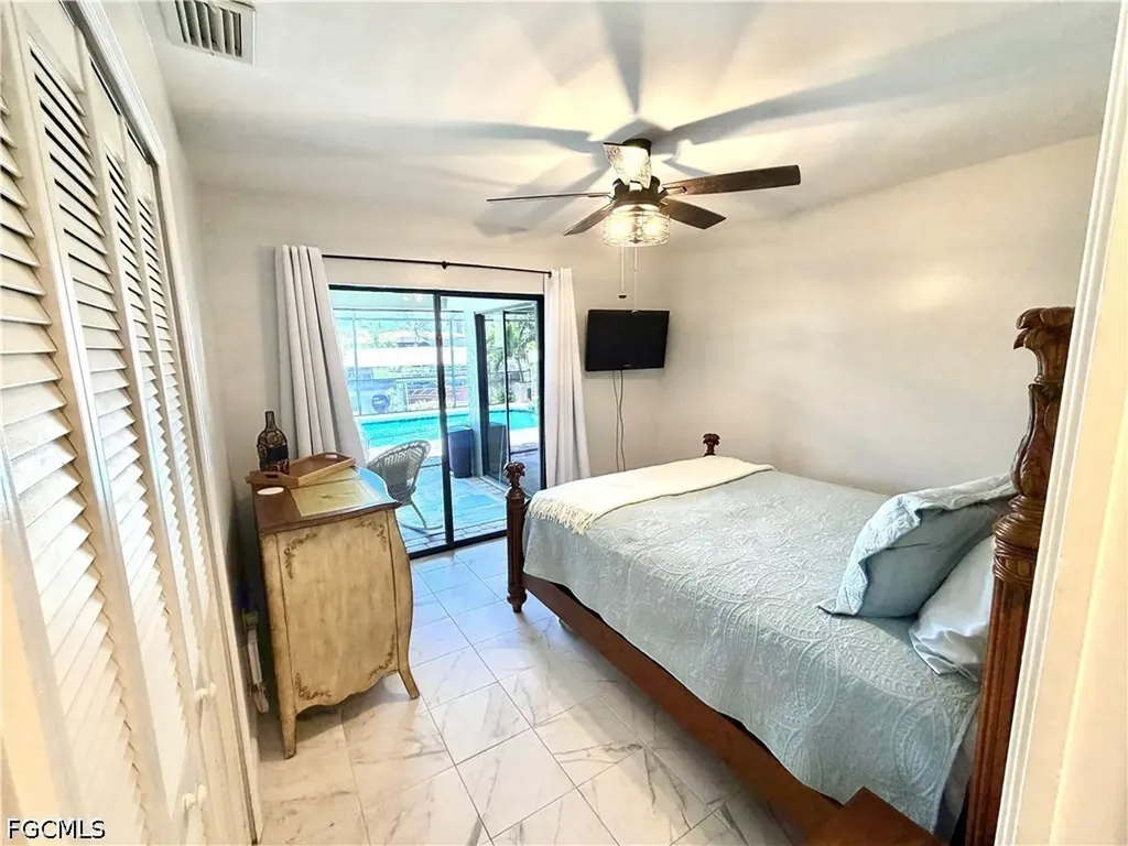 919 SE 20th Court Cape Coral FL 33990