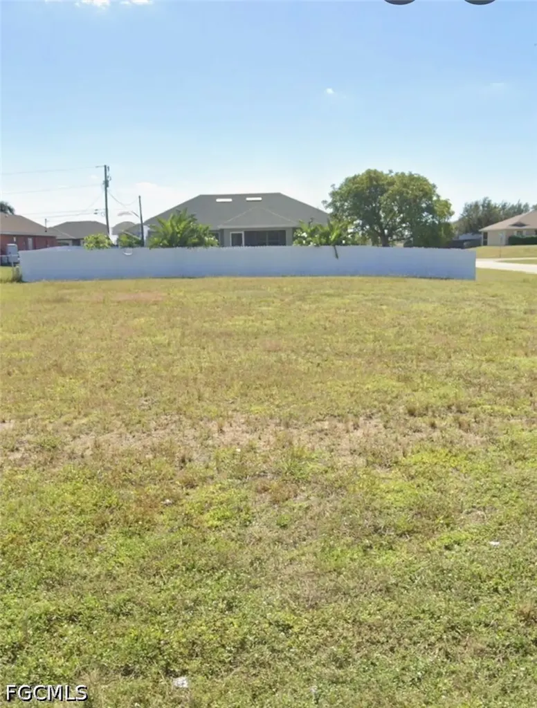418 Kismet Parkway W Cape Coral FL 33993