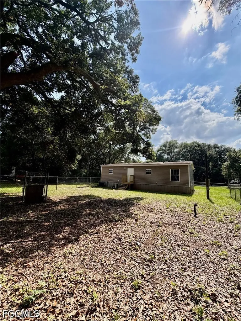 6020 Nutmeg Avenue Pace FL 32571