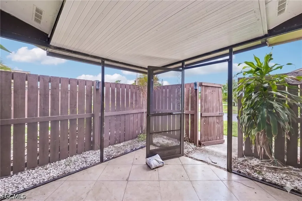 17327 Birchwood Lane Fort Myers FL 33908